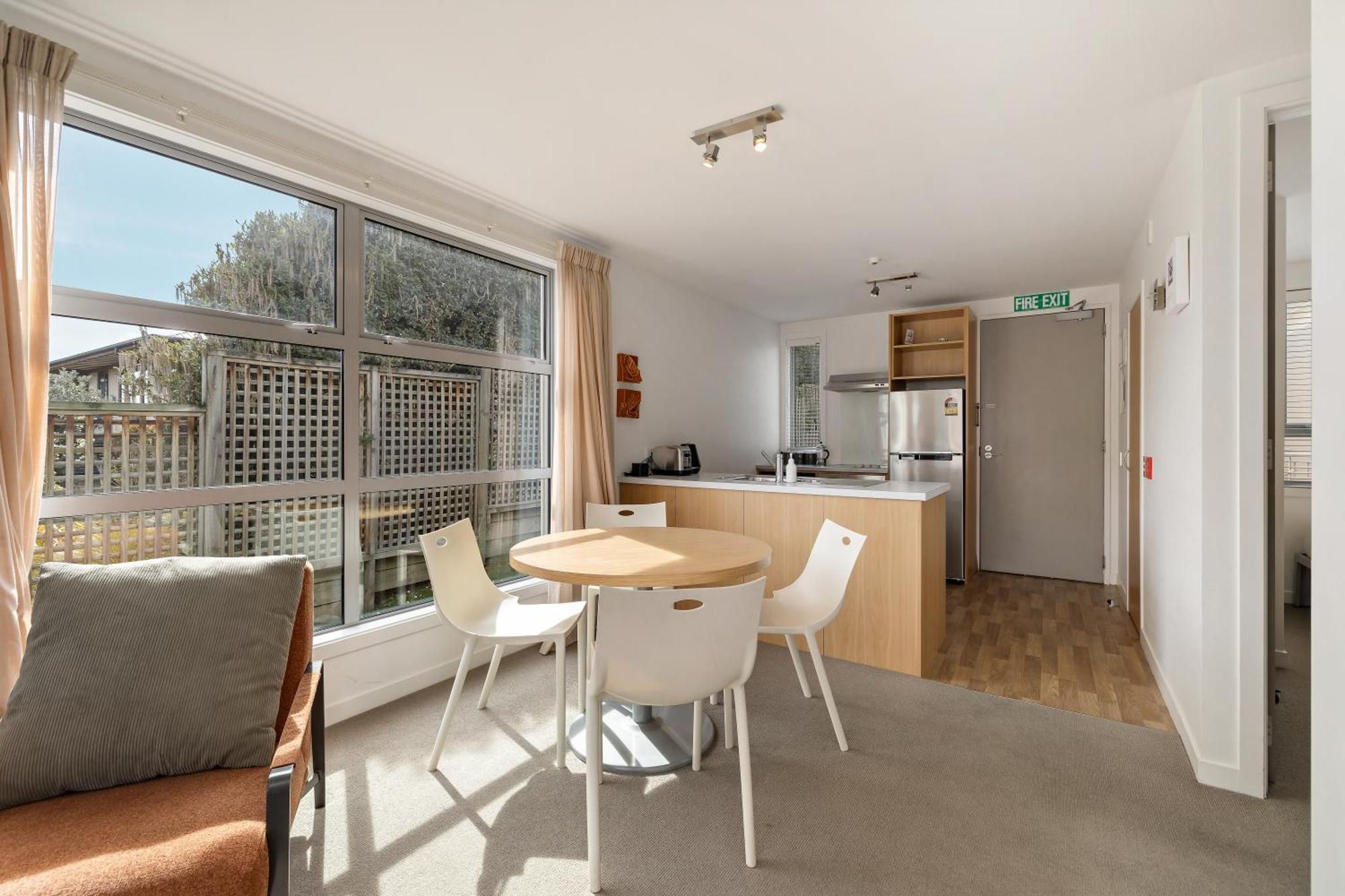 Belvedere Brook Apartment Уанака Екстериор снимка